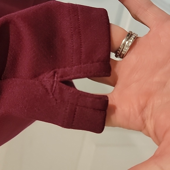 UNDER ARMOUR POLO - Picture 11 of 13